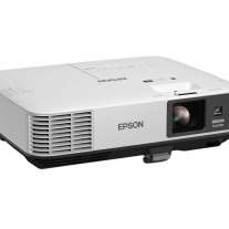 Epson EB-2155W WXGA 3LCD Projector ความสว่าง(ANSI Lumens) 5,000 ความละเอียด(พิกเซล) 1280x800 (WXGA) Contrast 15,000:1 Automatic Screen Fit function adjusts focus, Zoom, Keystone Split Screen  Gesture Presenter 2 HDMI Input / Speaker 